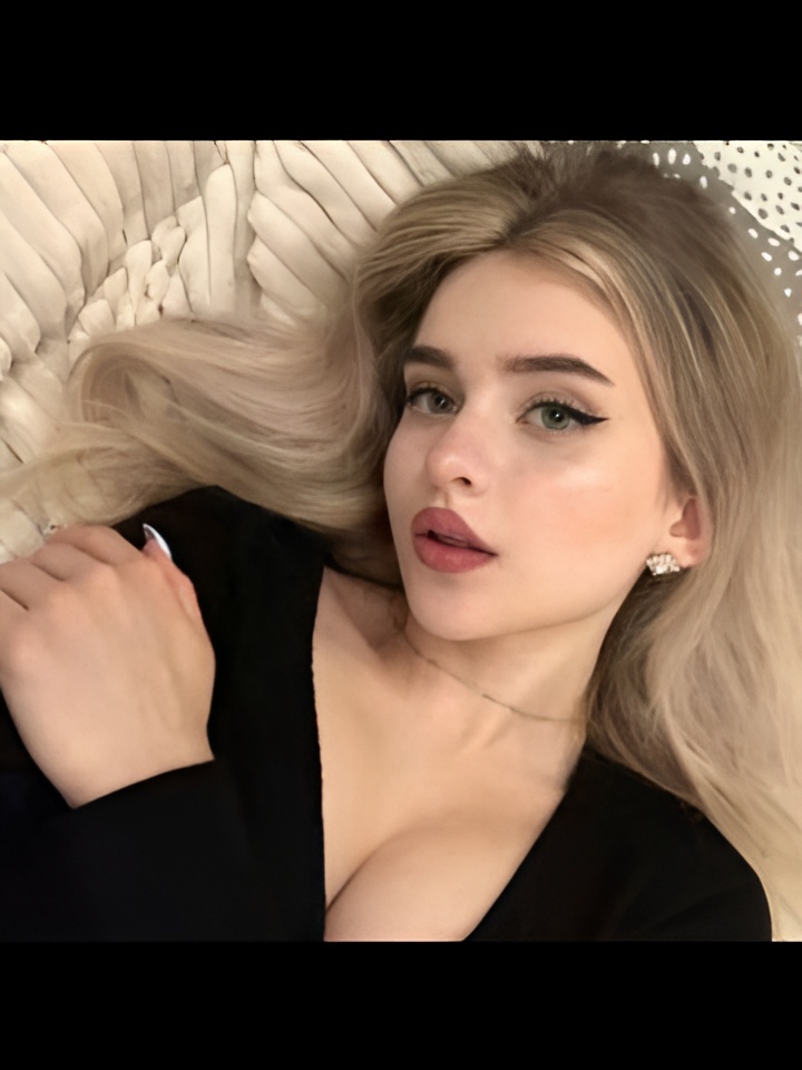 Инга привлекальеная девушка из Боково-Хрустального цена от 2000 руб