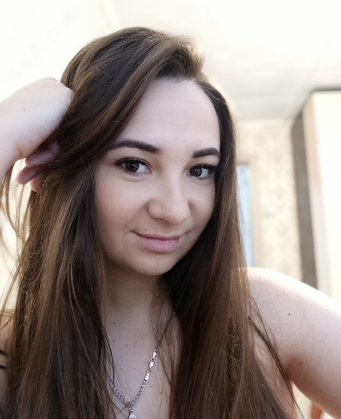 Люба привлекальеная девушка из Боково-Хрустального цена от 3000 руб