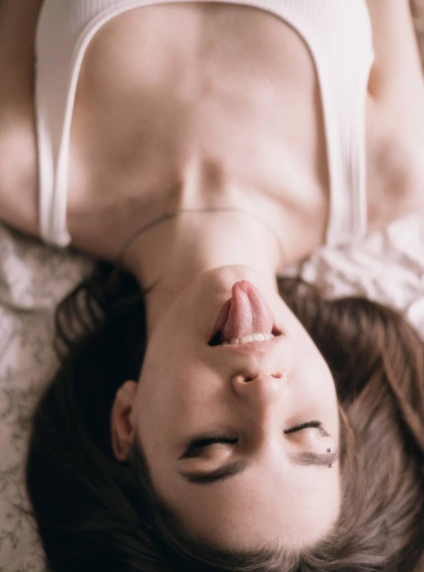 Юлия привлекальеная девушка из Боково-Хрустального цена от 6000 руб