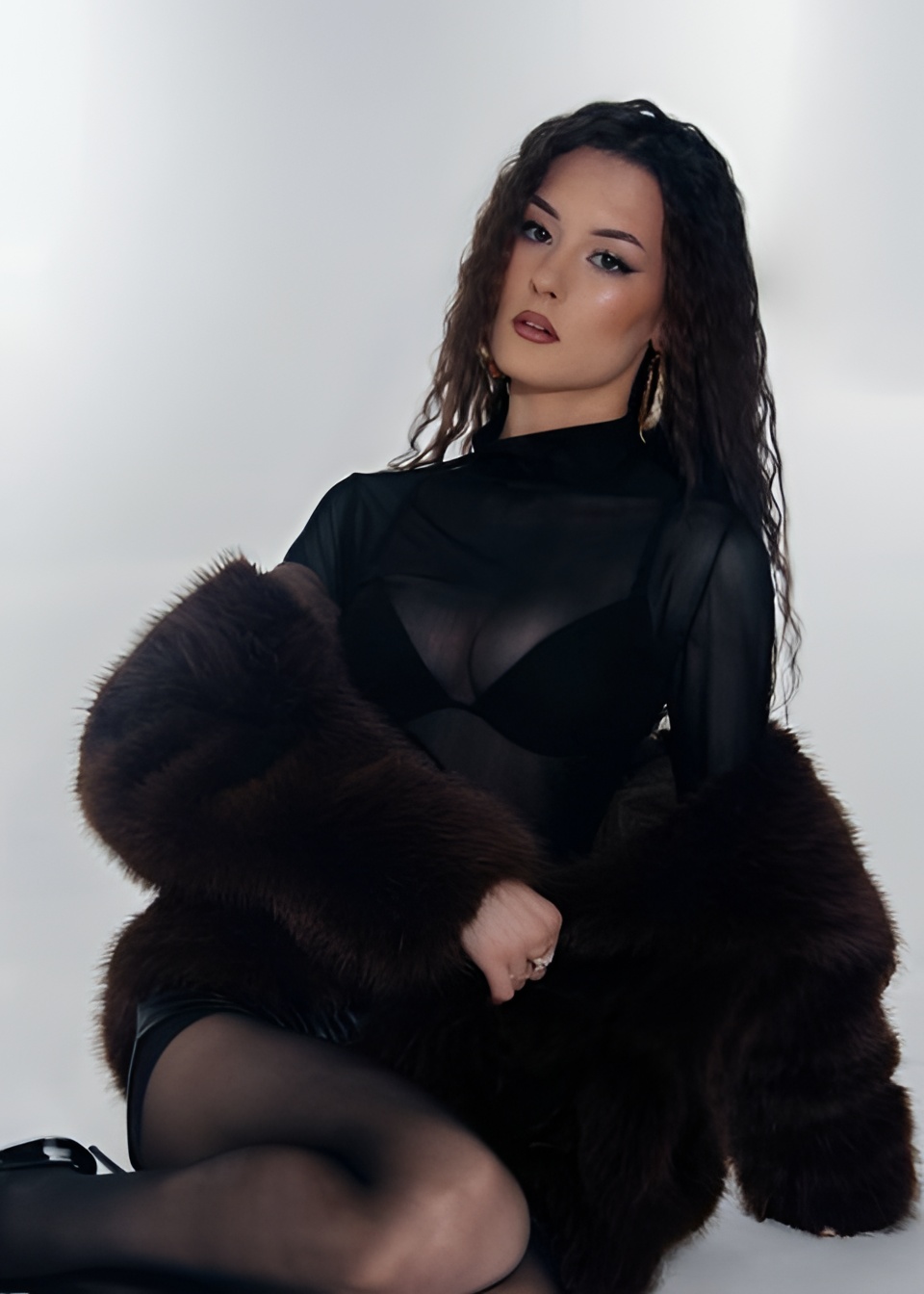 Юля привлекательная девушка из Боково-Хрустального цена от 6000 руб