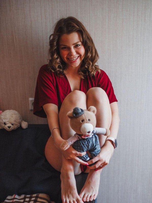 Аманда привлекательная девушка из Боково-Хрустального цена от 5000 руб